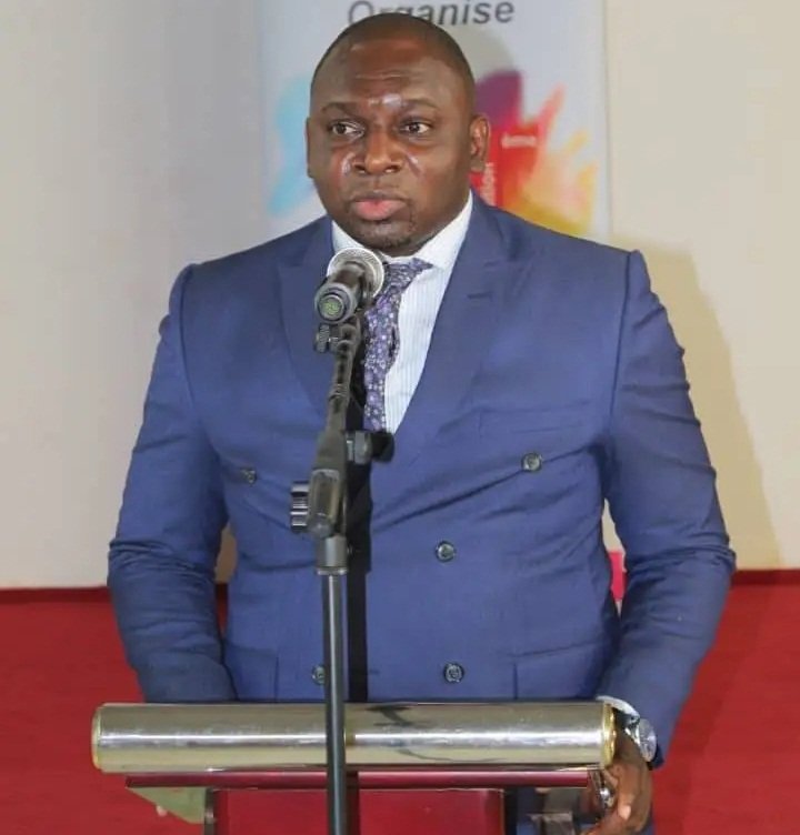 Stéphane NKE NDJANA: Un Administrateur Civil au service du développement et de la sécurité de l’Arrondissement de Douala II