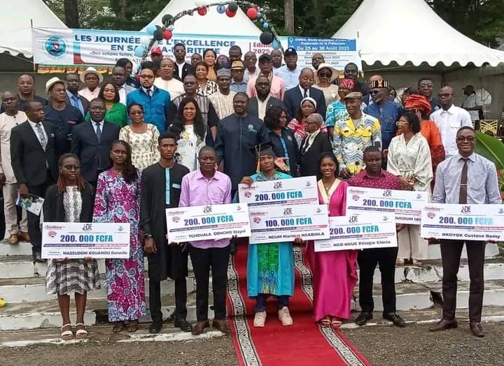 Sanaga-Maritime: La Fondation La Main Tendue récompense l’excellence scolaire et sportive à Edéa